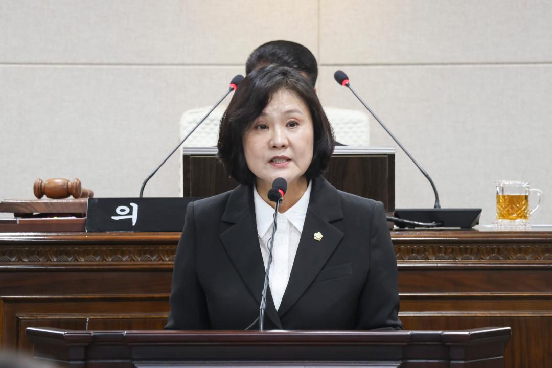 '2026.03.31.(화) 보도자료(최선경 의원 5분 자유 발언_제319회 홍성군의회 임시회)' 게시글의 사진(3) '3-2. 최선경 의원 5분 발언 사진.jpg'