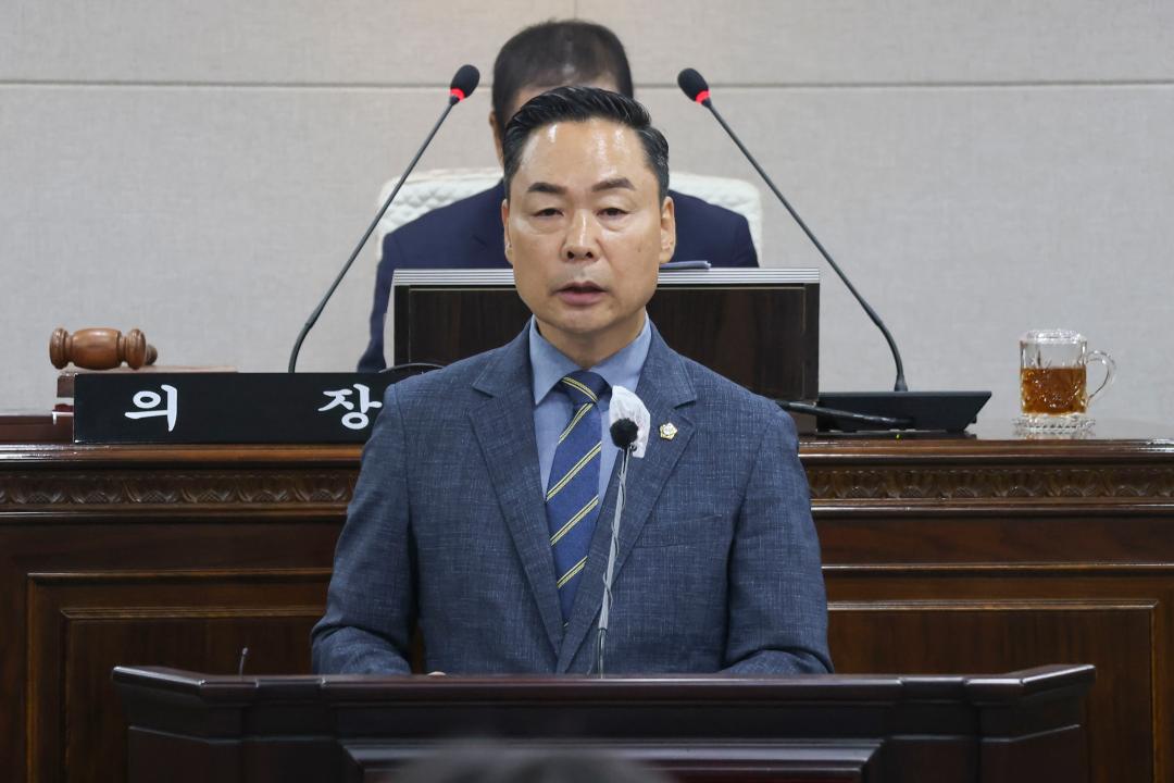 '2024.06.20.(목) 보도자료(홍성군의회, 제304회 제1차 정례회 5분 자유 발언)(문병오 의원)' 게시글의 사진(2) '제304회 제1차 정례회 5분 자유 발언(문병오 의원)-1.jpg'