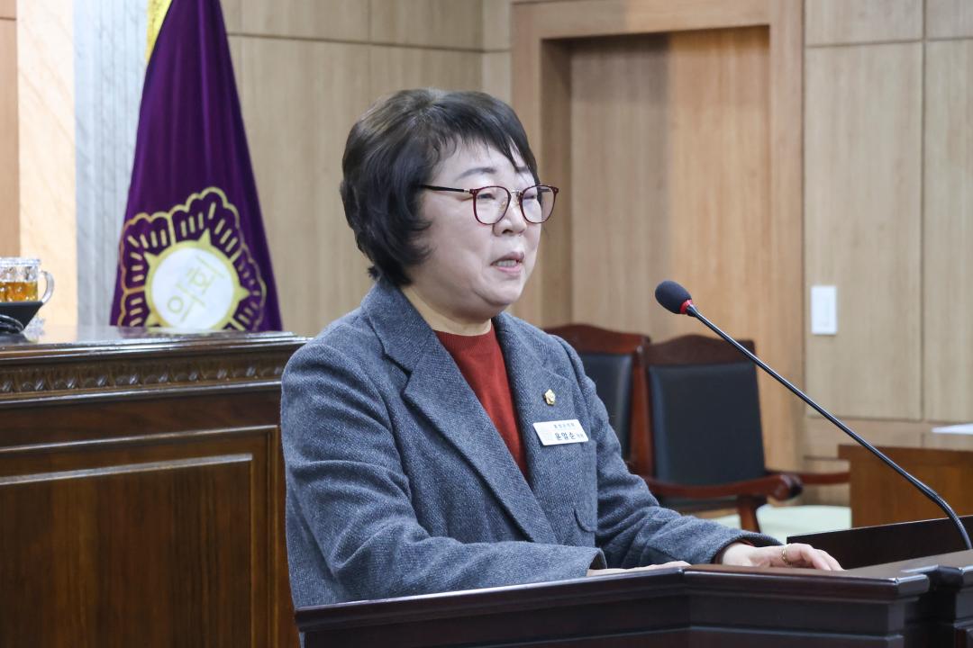 '2025. 12. 18. 보도자료_윤일순 의원 5분 발언_제317회 제2차 정례회' 게시글의 사진(2) '3-2. 5분발언 사진_윤일순 의원_본회의장.jpg'