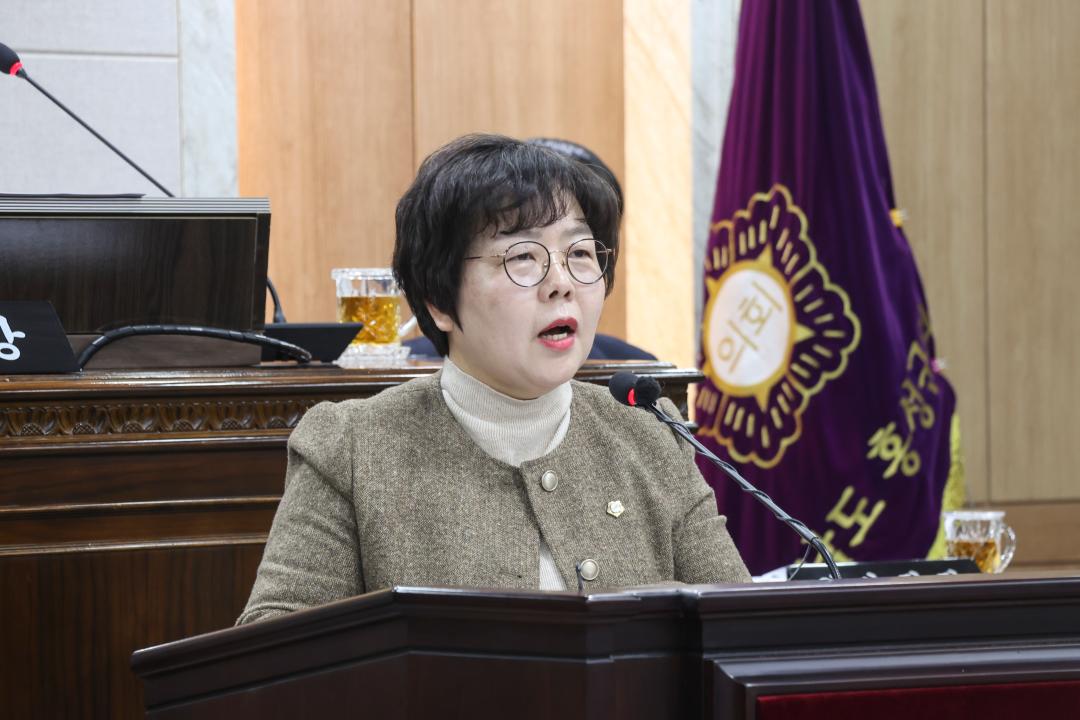 '2026.03.31.(화) 보도자료(이정희 의원 5분 자유 발언_제319회 홍성군의회 임시회)' 게시글의 사진(4) '2-3. 이정희 의원 5분 발언 사진.jpg'