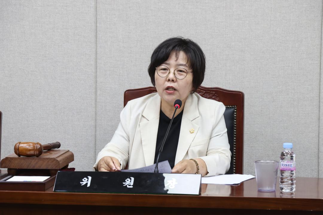 '2026.07.03.(금) 제320회 홍성군의회 임시회 - 상임위원회 위원 선임 및 위원장 선거' 게시글의 사진(3) '3. 이정희 의회운영위원장.jpg'