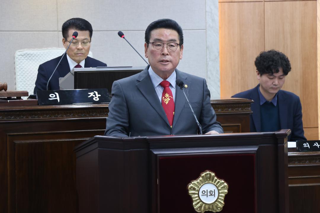 '제310회 임시회 폐회_5분발언_장재석 의원(홍성군 발전을 위한 천수만 수산자원보호구역 해제 조치 촉구)' 게시글의 사진(3) '사진 1. 장재석 의원 5분발언.JPG'